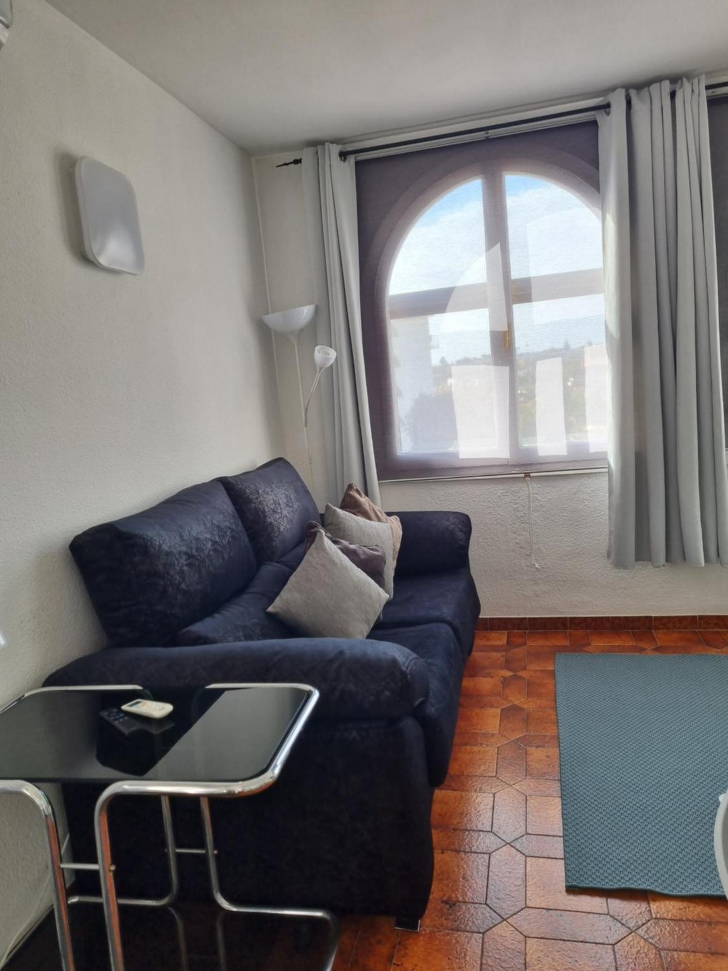 Comfortable One Bedroom Apartment フエンヒロラ エクステリア 写真